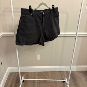 Levi Strauss Size 22 High Waister Black Denim Women's Jean Shorts